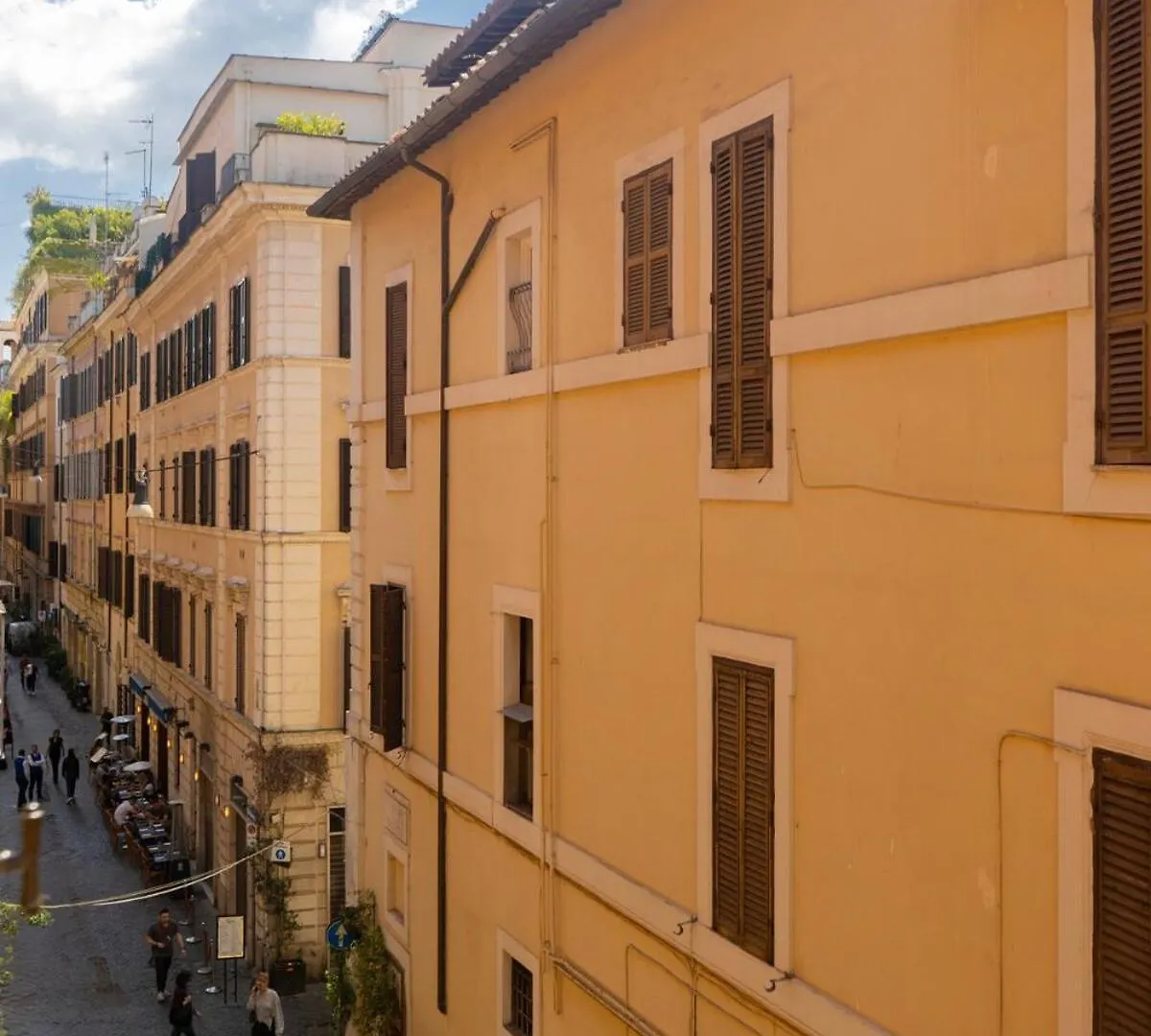 Apartment La Dolce Vita - Elegant Retreat In The Heart Of Rom